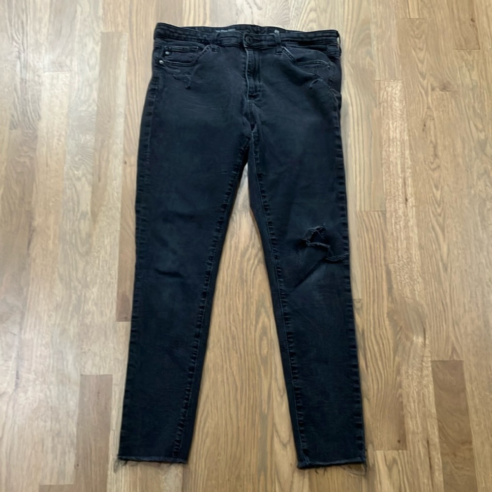 AG Adriano Goldschmied Black Distressed Middi Ankle Midrise Legging Ankle Jeans